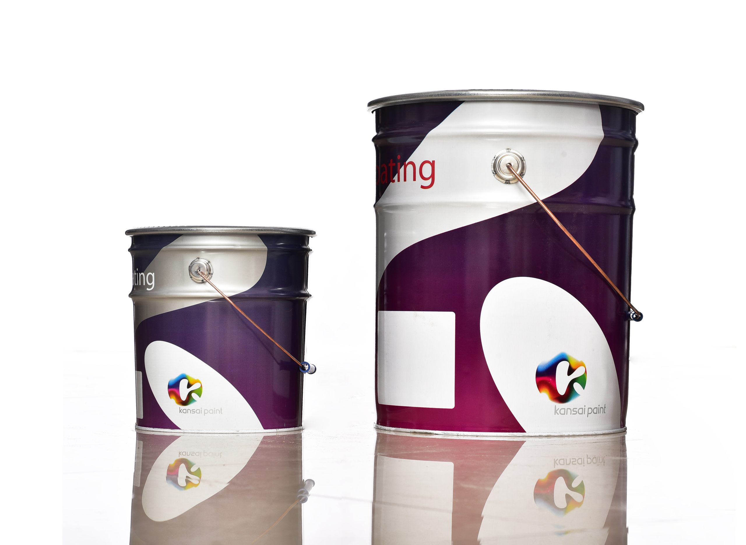 دو حلب کوچک و بزرگ رنگ کانسای با بستهبندی بنفش و سفید و نشان Kansai Paint
